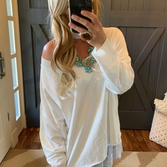 Private Label Tops - New PLUS White Knit Long Sleeve Oversized Knit Top